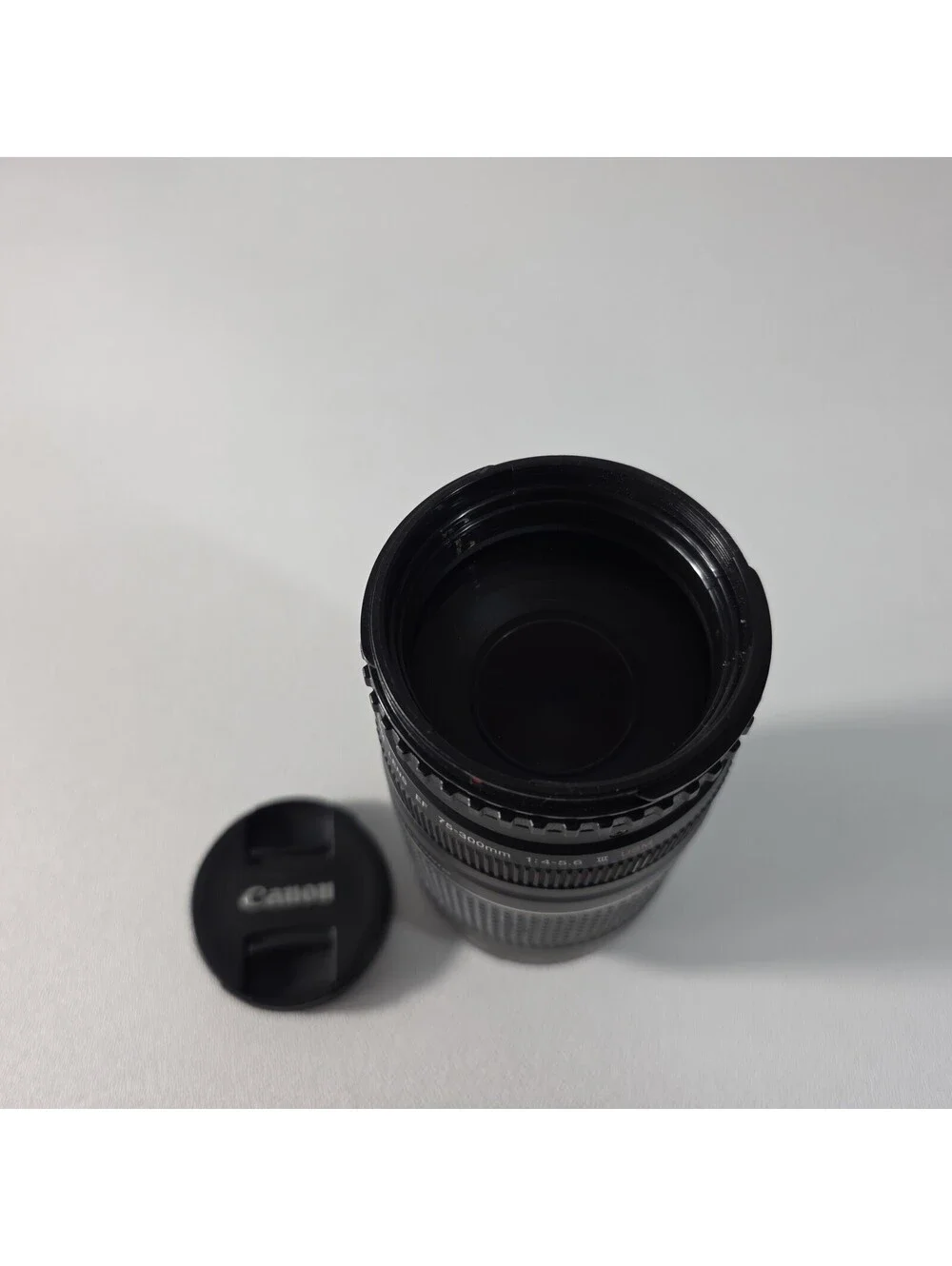 Canon EF 75-300mm f/4-5.6 III USM Ultrasonic Zoom Lens w Caps